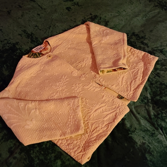 90s(?) Cropped boxy floral cream jacket - Picture 10 of 12